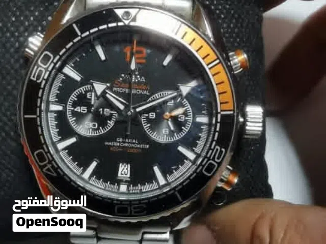 ساعة اوميغا كوبي هاي كولكشن ثقيلة كأنها اصلية ولكن كوبي البطارية المكينة ياباني كبيرة الحجم  القطر ك