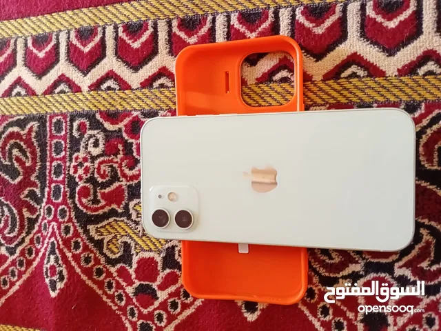 Apple iPhone 12 64 GB in Amman