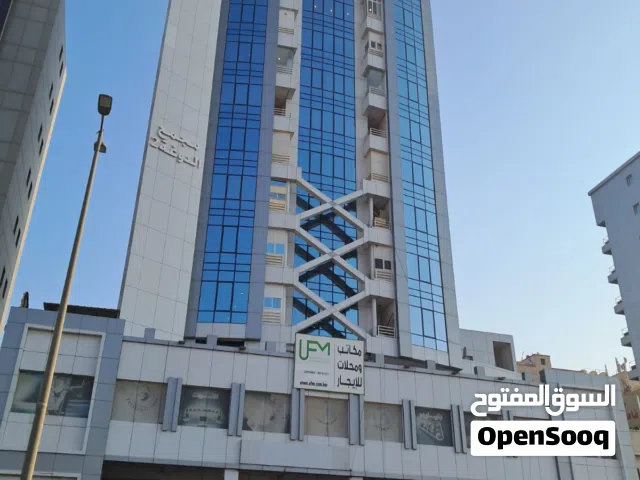 للايجار مكتب بالفروانية في برج تجاري
