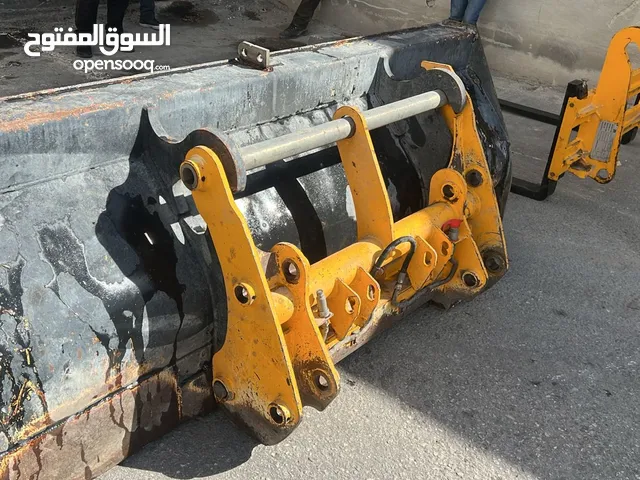 jcb بريطاني اصلي