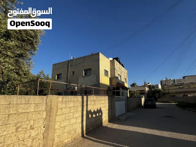 بيت طابقين للبيع بداعي السفر