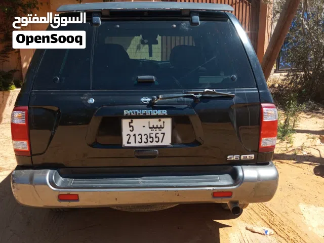2001 Nissan Pathfinder SL