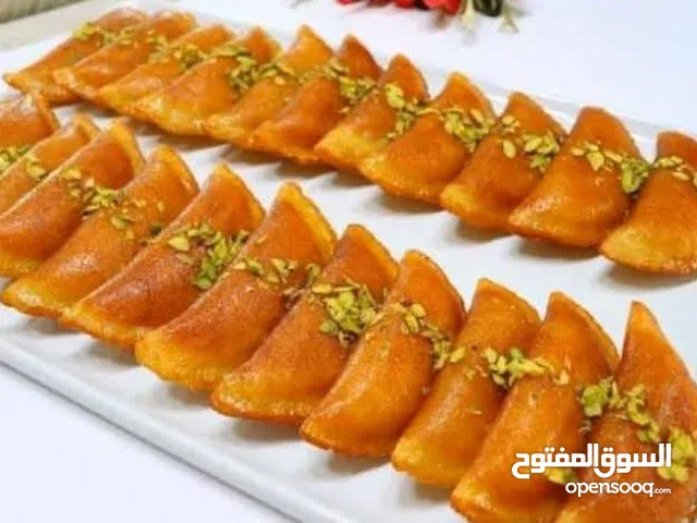 حلويات كمال وسط البلد مقابل المدرج الروماني