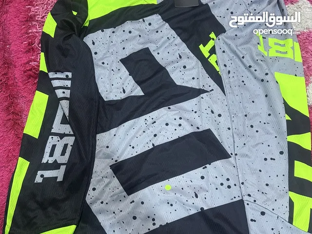 تشيرت رياضي جديد