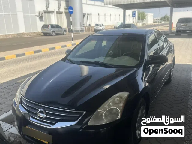2011 نيسان التيما S