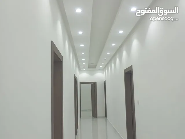 500 m2 5 Bedrooms Villa for Rent in Al Ahmadi Wafra residential