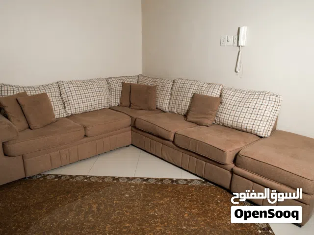للبيع: طقم كنب بني حرف L