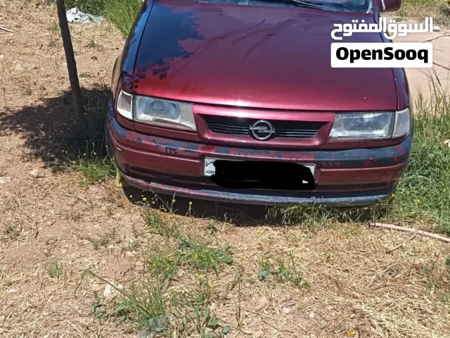 1991 أوبل فيكترا
