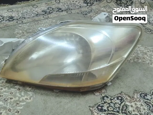 مصابح تيوتا يارس موديل 2007 ياباني أصلي ملاحظه الصباح لليسار فقط Toyota Yaris 2007 model for left