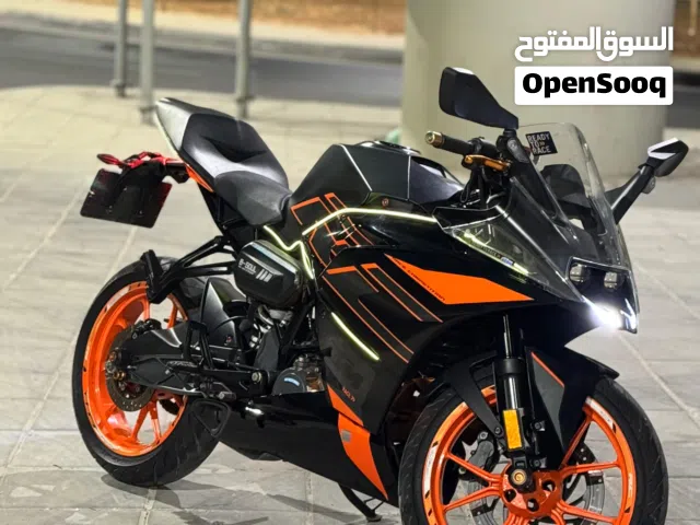 2021 KTM RC 200