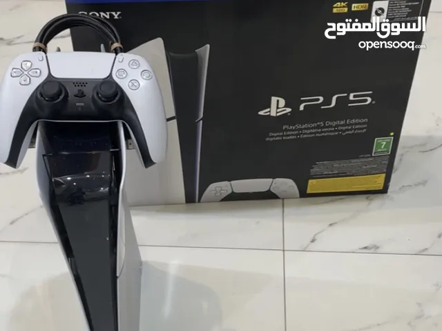 بليستيشن 4 وبليستيشن 5 ديجيتال