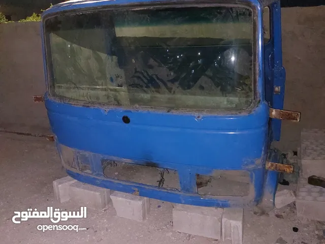 غرفة 813فاضيه