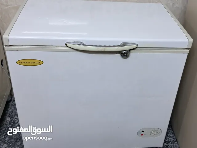 مجمدة جنرال ديلوكس