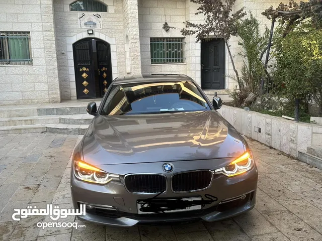 Bmw 318 , 2015 للبيع