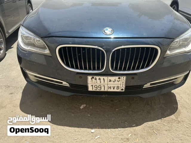 2013 بي ام دبليو الفئة 7 740