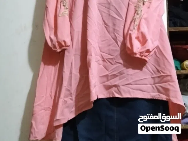 طقم تونيك جديد مع تنورة للبيع