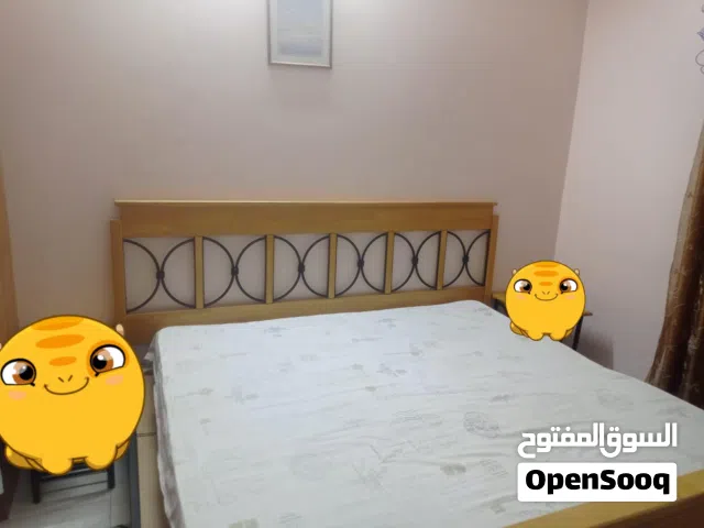 للبيع سرير بدون ماتريس ب 30 دينار