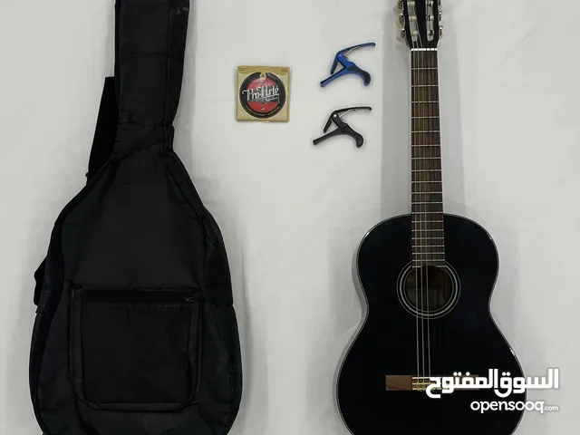 جيتار كلاسيك Yamaha C40 اندنوسي مستخدم+ بدلة اوتار ديداريو + شنطة سودا+ 2 كابو