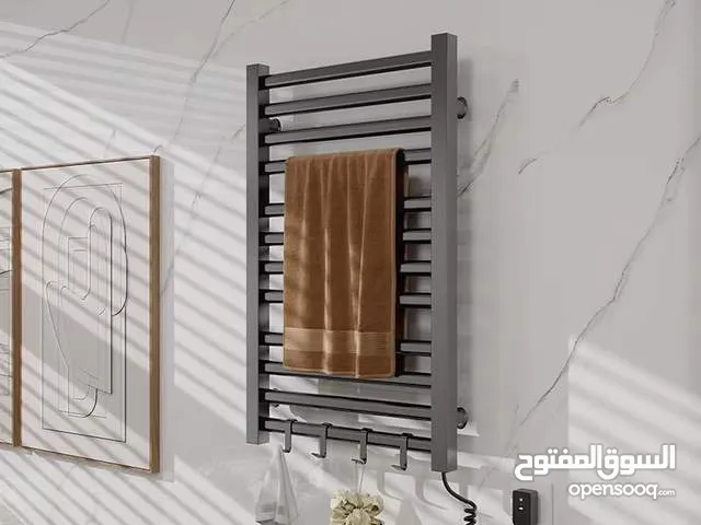 Wall-Mounted Heated Towel Rack – Spa Warmth at Home