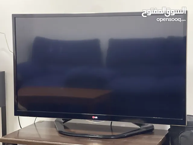 42 inch LG Smart 3D TV