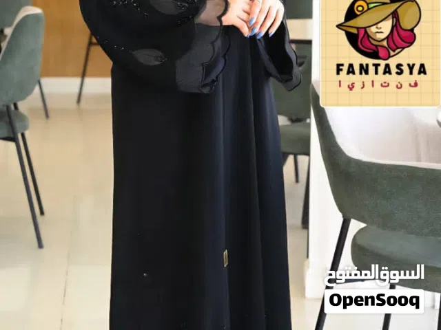 تألقي بإطلالة راقية