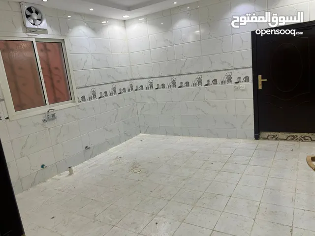 120 m2 3 Bedrooms Apartments for Rent in Al Riyadh Tuwaiq