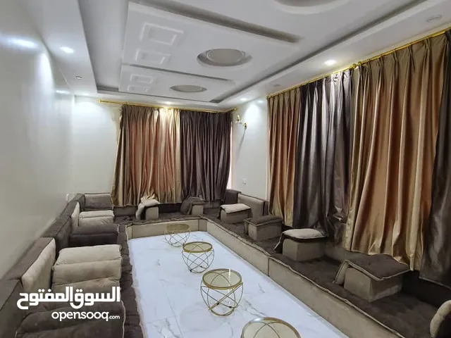 210 m2 4 Bedrooms Apartments for Rent in Sana'a Asbahi