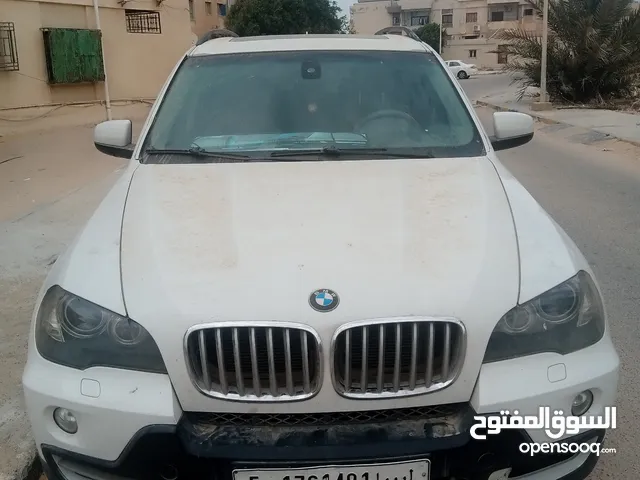 السلام عليكم يومكم طيب سياره BMW X.5 فل مسكر مديل 2013 تلاته صفات سياره الوكيل متع دار ماشيه 120الف