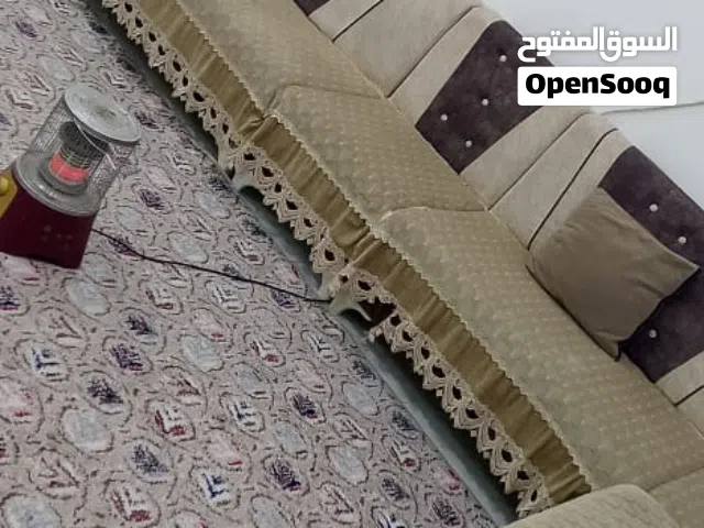 نص ديوان عشر مقاعد خمس قطع