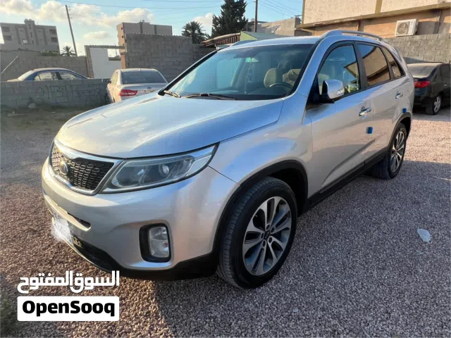 2014 Kia Sorento Standard