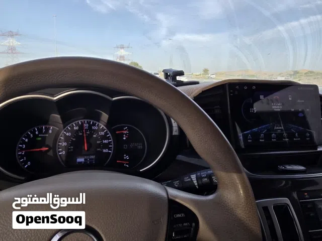 2012 نيسان اخرى