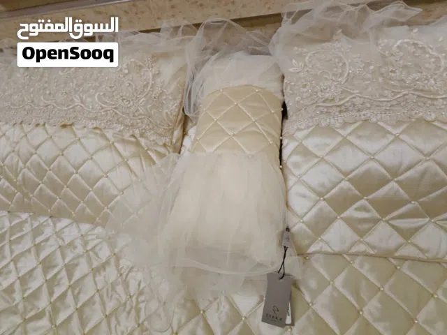 Luxury White Bridal Bedsheet Set with Matching Pillow Covers – Excellent Condition