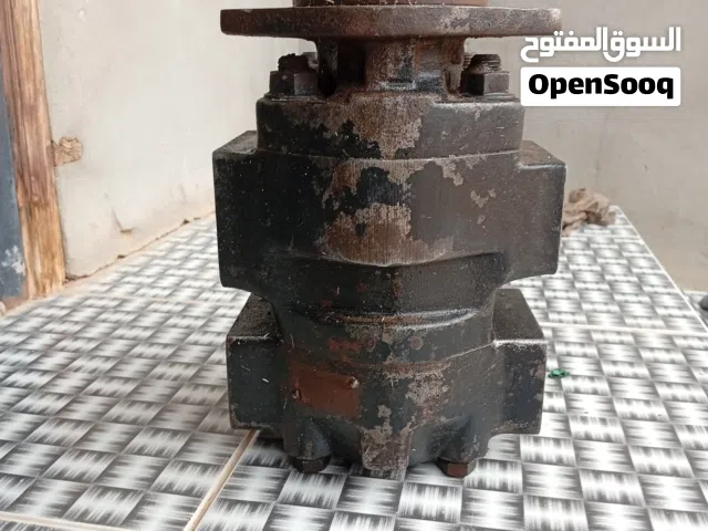 بومبه هيدروليك كاشيت حفار جي سي بي