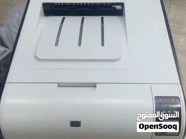 طابعة ملونة شبه جديدة استعمال بسيط جدا