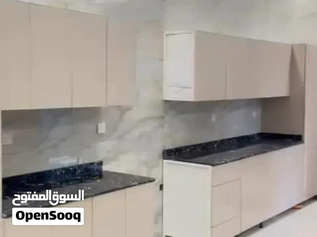 جميع أعمال المونتال مطبخ ابواب شبابيك شتر جديد/صيانه جميع اعمال المونيال