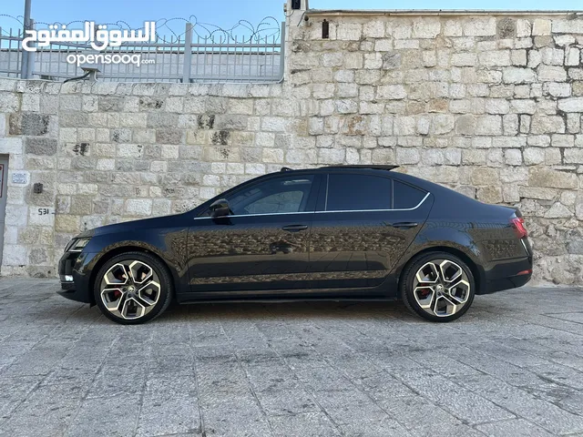 سكودا اوكتافيا RS 2019