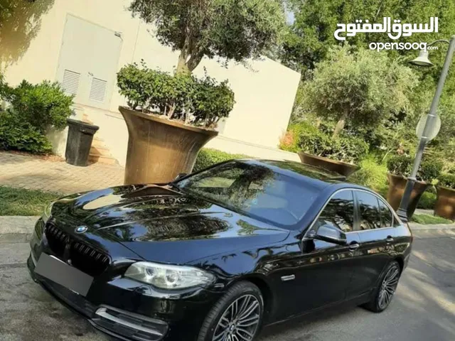 BMW 528i Gold Package بحالة ممتازة