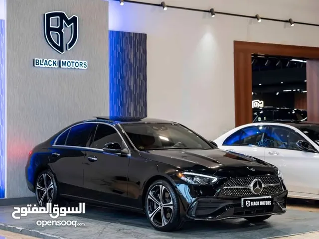 مارسيدس C300فول مواصفات بنراما كشن جلد مشمشي بلاد 5كامره ويل22رادارات فول تحكمات ماشيه 7000ميل