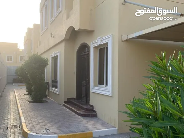 450m2 More than 6 bedrooms Villa for Rent in Al Daayen Other