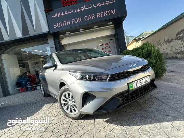 استأجر الان كيا سيراتو 2024 فل كامل اضافات عداد زيرو باسعار تناسب الجميع