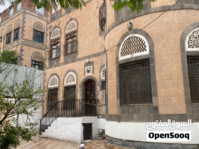 فلا للبيع في ارقى احياء الجراف والبيع للحاجة