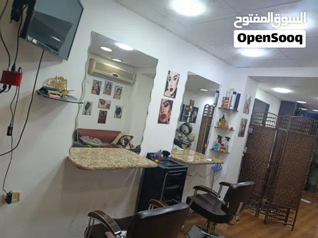 محل للبيع  ينفع صالون أو اي مشروع  آخر