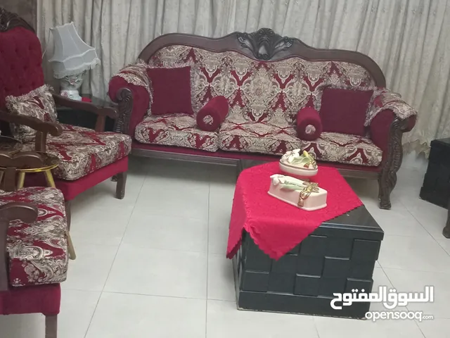 كنب حفر خشب ثقيل تفصيل