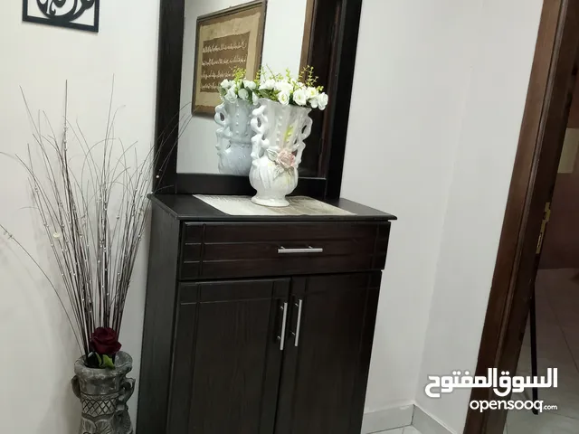 اثاث مستعمل للبيع كامل ولا مفرق كل شي بسعر