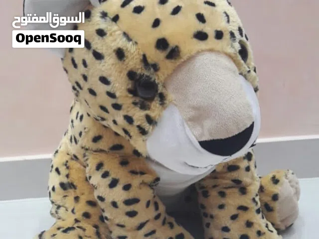 لعبة أطفال للبيع