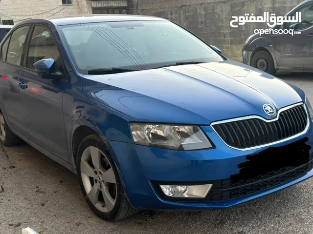اوكتافيا 2016