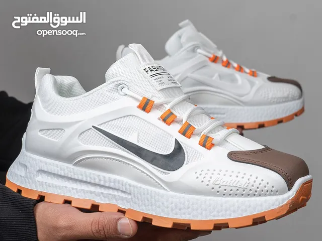 «الوصف»   حذاء Nike  تصميم رياضي مبتكر