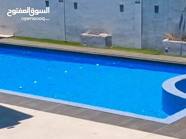 شاليه فاخر ببركة 12x5 وشلال مائي وجلسات مميزة في الرامة البحر الميت – خلف منتجع البحيرة – احجز الآن!