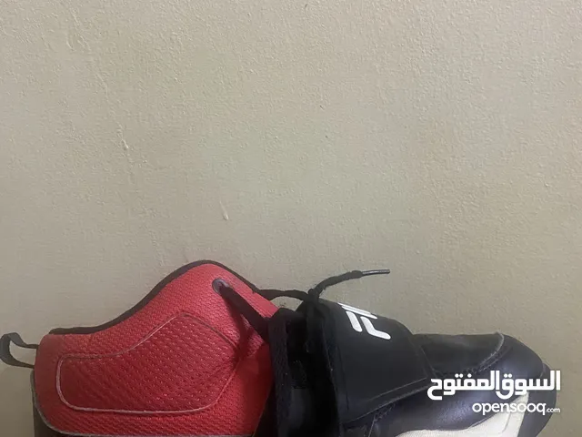 37 Sport Shoes in Irbid