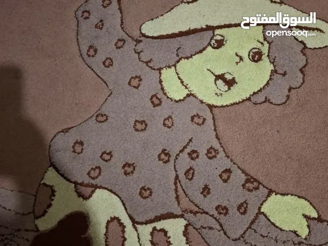سجاد غرف أطفال وضعه ممتاز للبيع المستعجل بسبب الرحيل